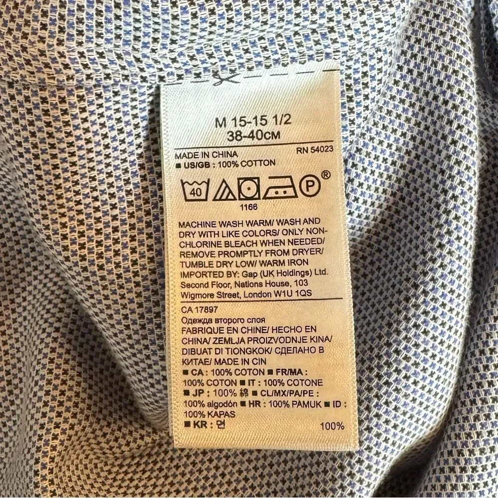 Banana Republic Grant Fit Button Down Shirt size Medium